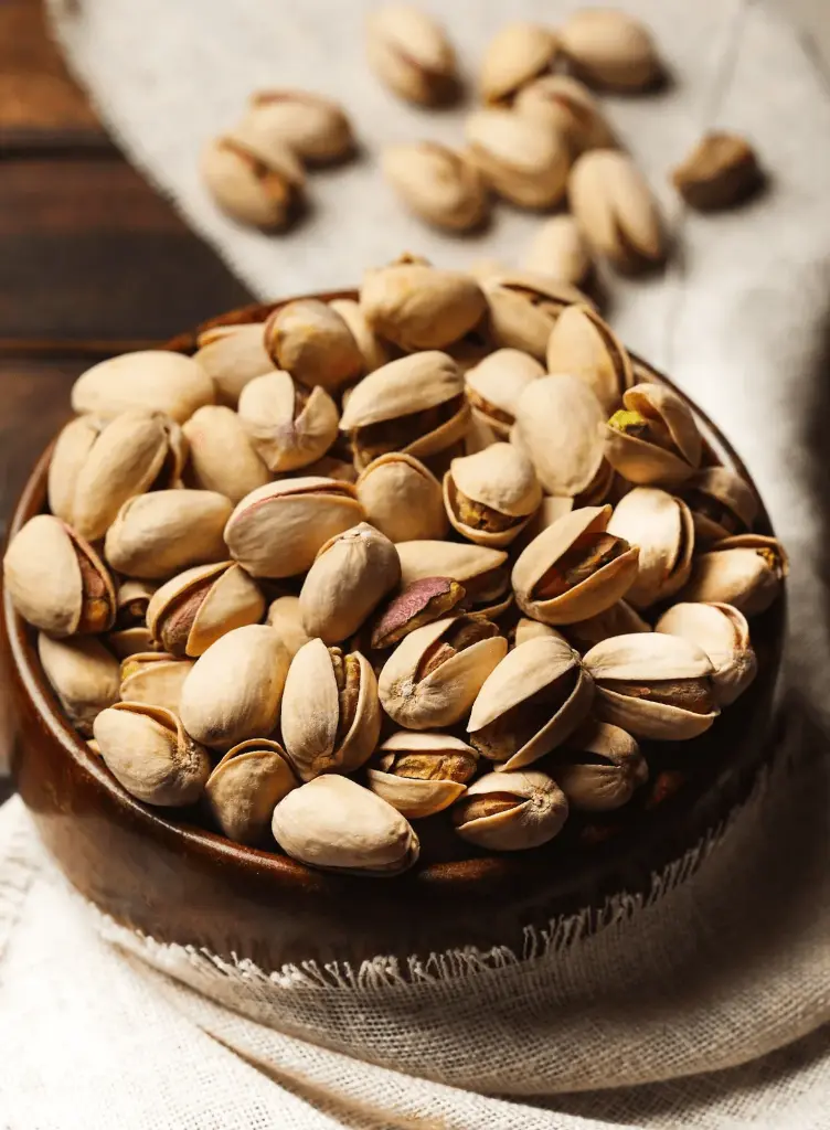 Pistachios Salted with shells 1Kg